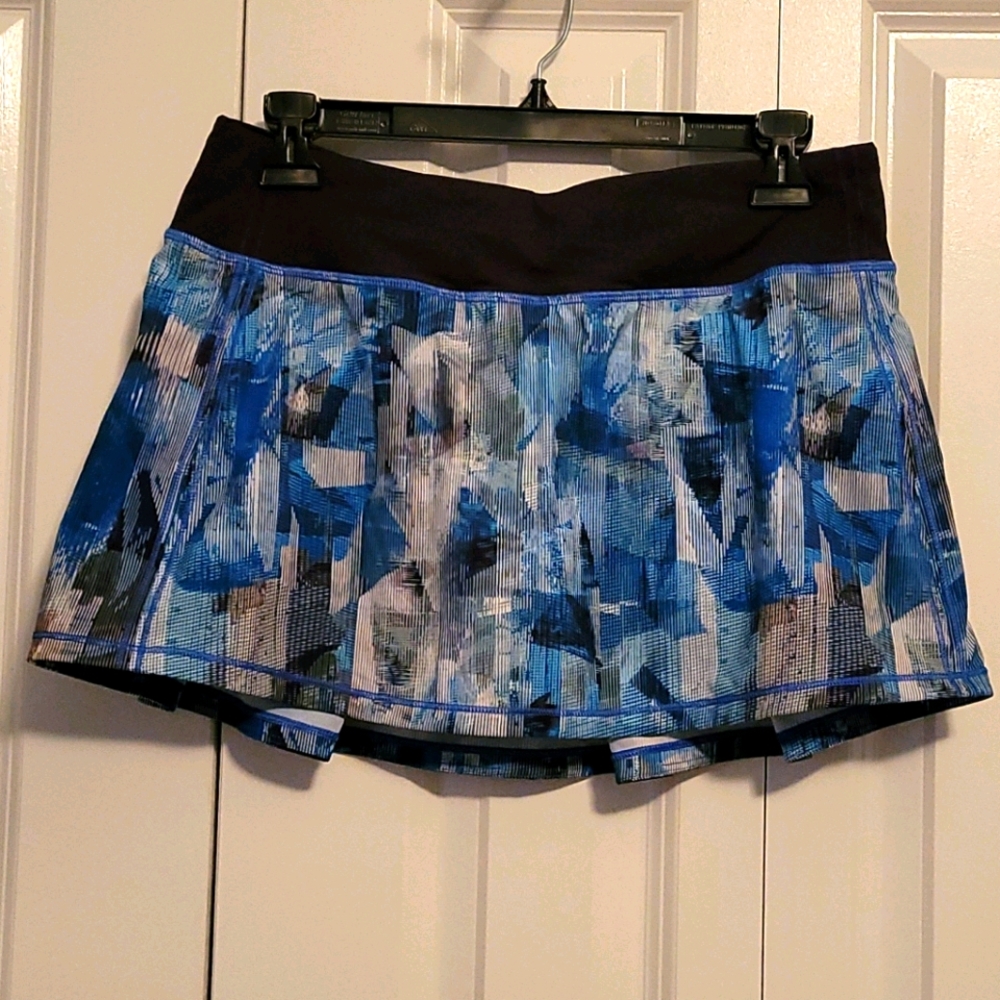 Like New Lululemon Pace Rival skirt/skort Sz6